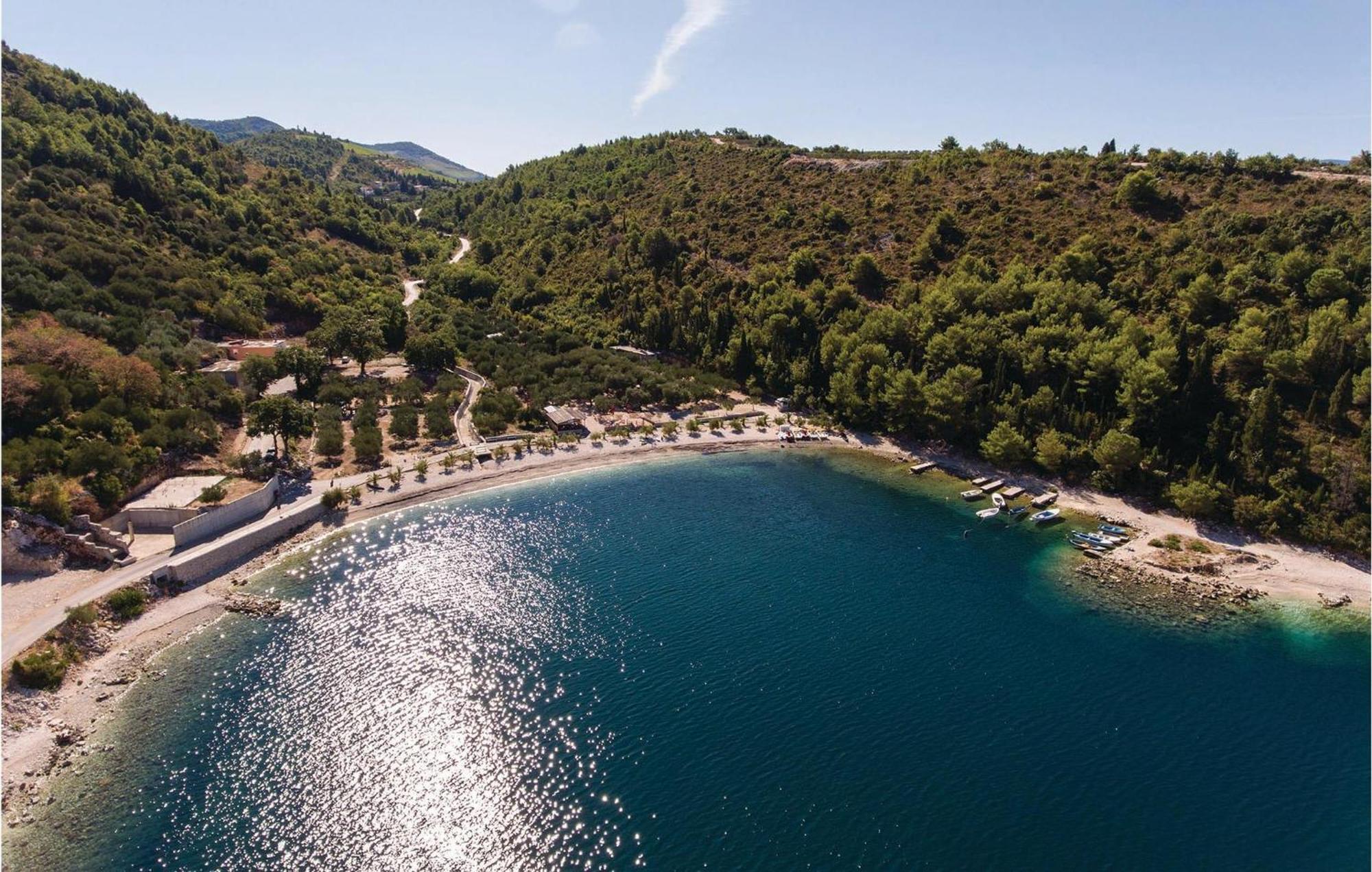 Lovely Home In Klek With House A Panoramic View Dış mekan fotoğraf